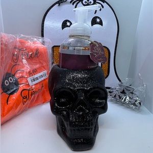 SOLD. NWT Skull foam hand soap dispenser set